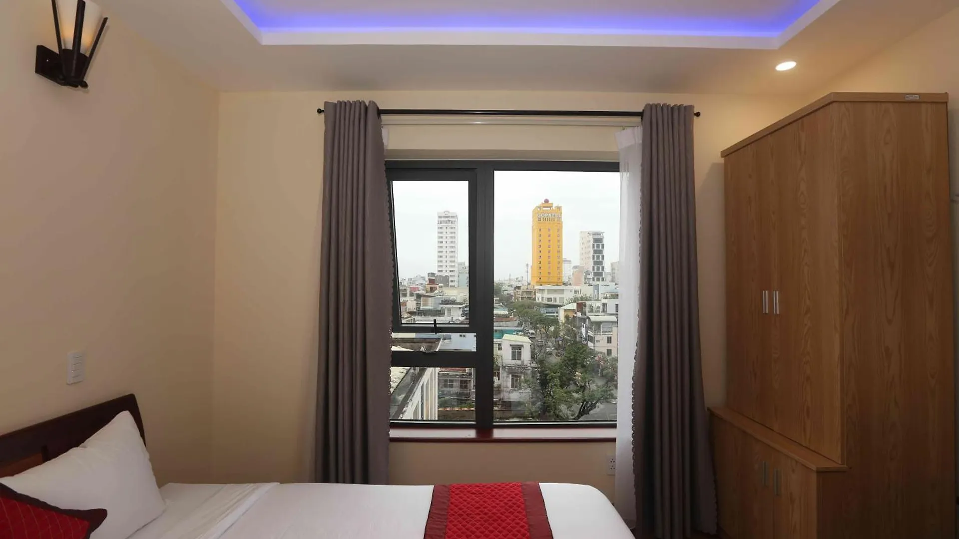 Stars Hotel Da Nang