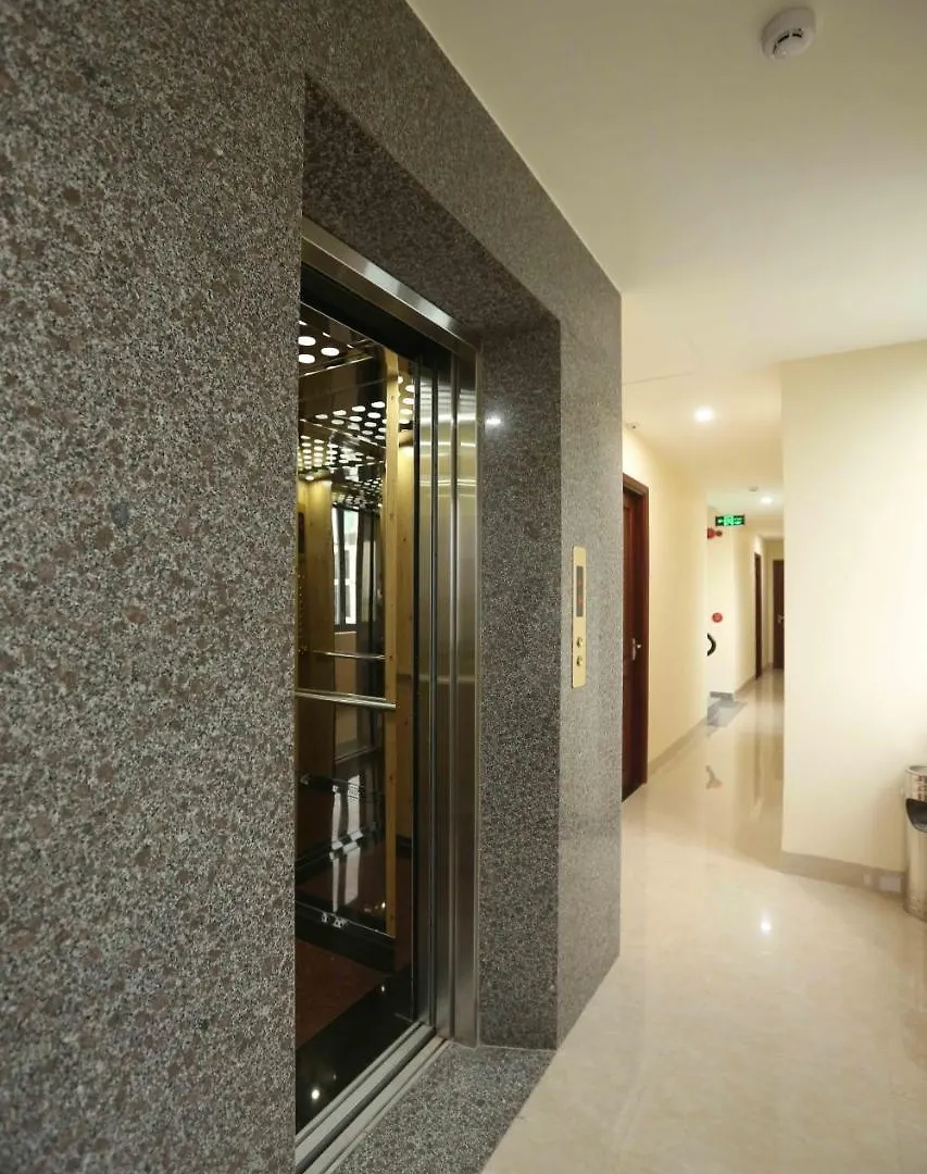 Stars Hotel Da Nang 2*,